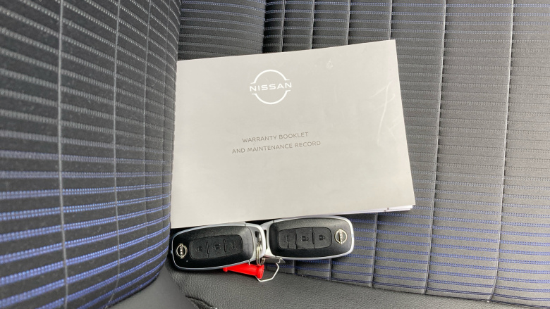 Nissan Qashqai 1.3 DiG-T MH Tekna 5dr Petrol Hatchback